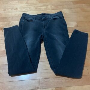 EUC Paige jeans size 30 black wash